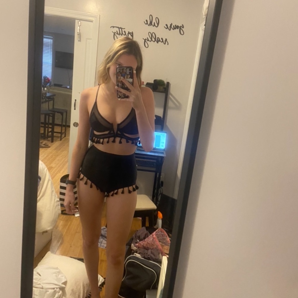 eastnwest label desert bra and bottoms